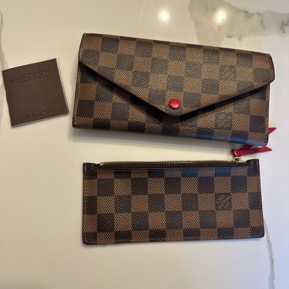 Louis Vuitton Sarah wallet in Damier ebene - Picture 1 of 5